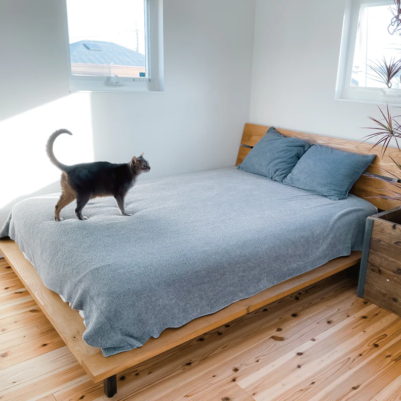 solid wood bed frame online